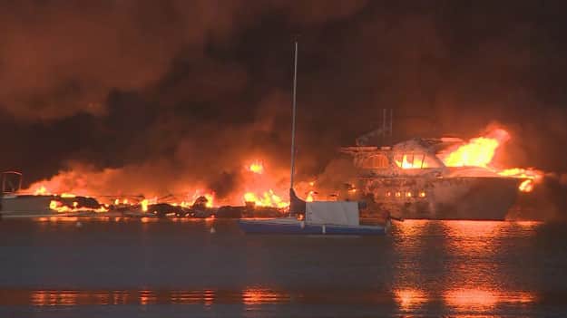 22 yacht e barche sono bruciati in un porto turistico in Croazia