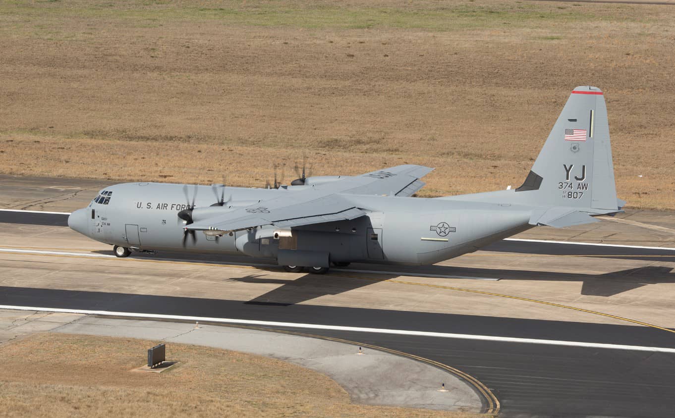 Іран заявляє про знищення двох літаків і двох гелікоптерів США