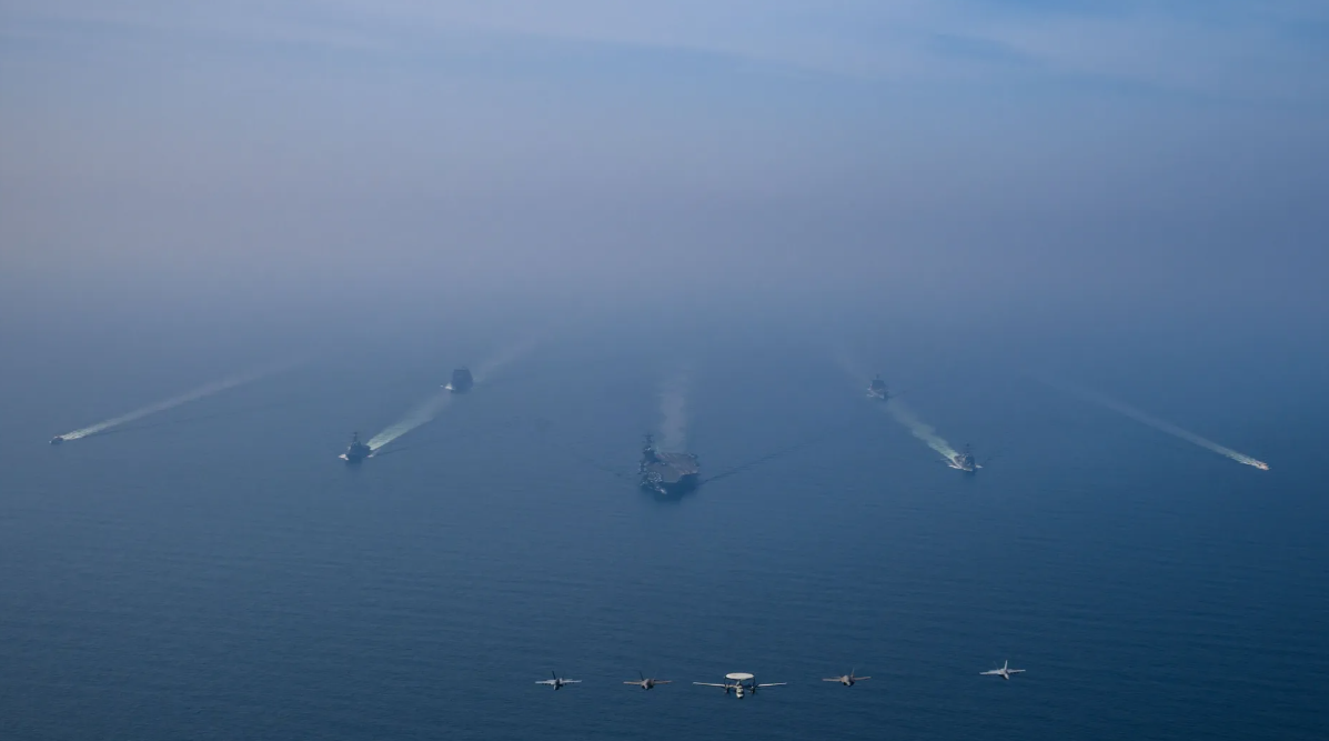 Трамп може направити другий авіаносець для удару по Ірану, якщо переговори проваляться