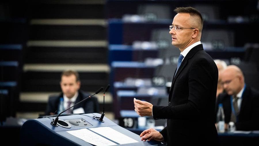 Hungarian Foreign Minister Refuses to Support Dutch Candidate for NATO Secretary General