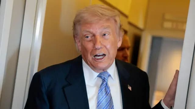 Трамп заявив, що США не будуть "поспішати з укладенням угоди" з Іраном