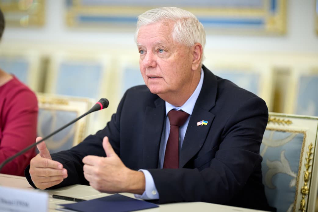 Помер американський сенатор Ліндсі Грем