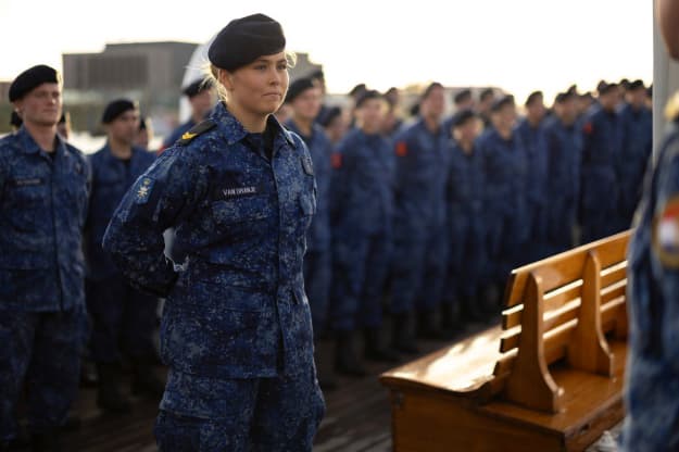 https://img.eurointegration.com.ua/images/doc/1/6/16b9737-hu-oxq1wqaawz9i.jpg