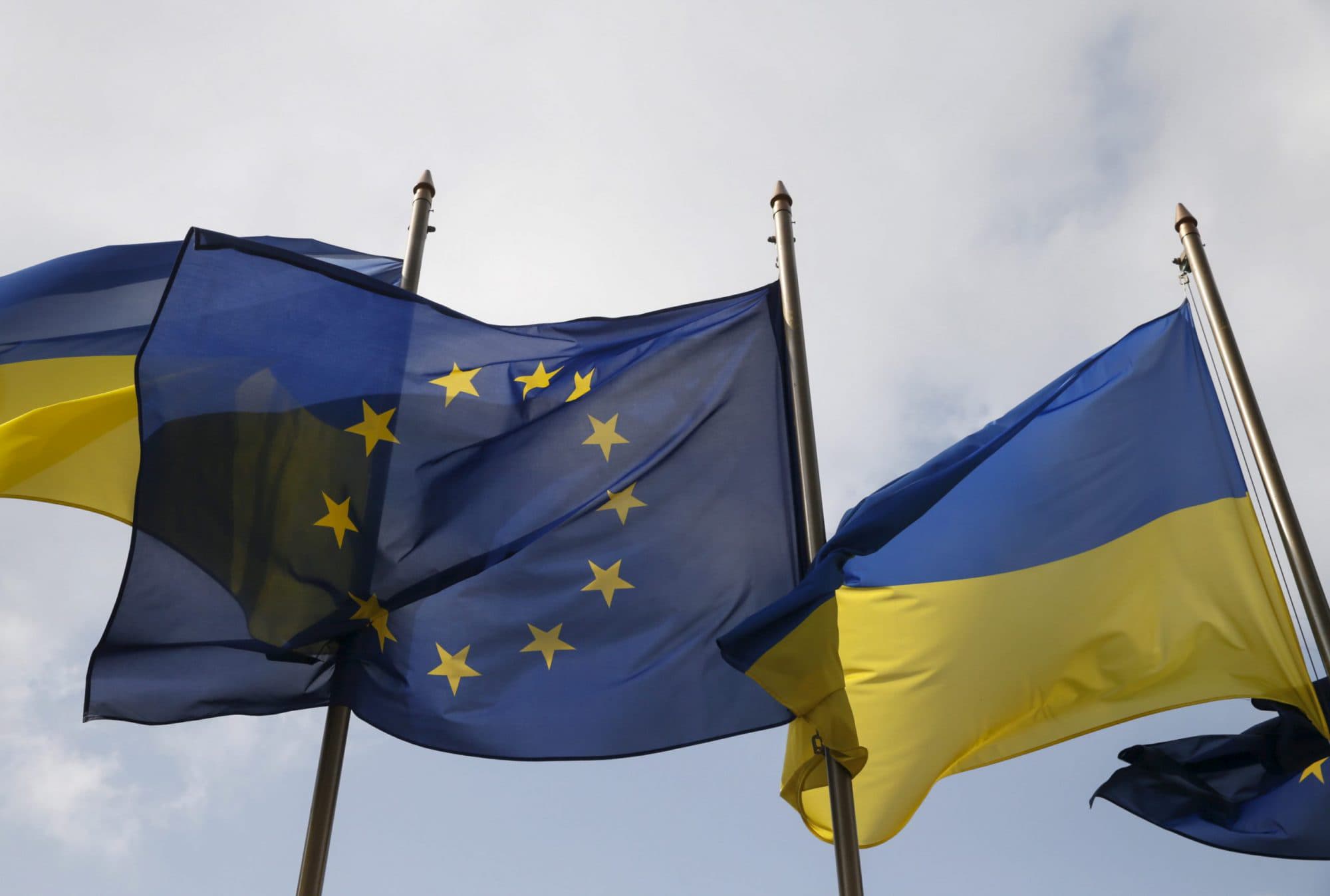 ЄС схвалив виділення Україні близько 3 млрд євро за реформи