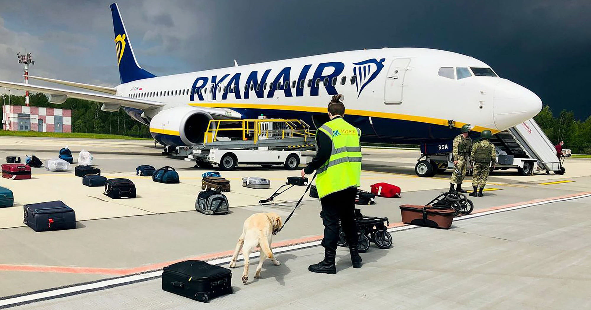         Ryanair  