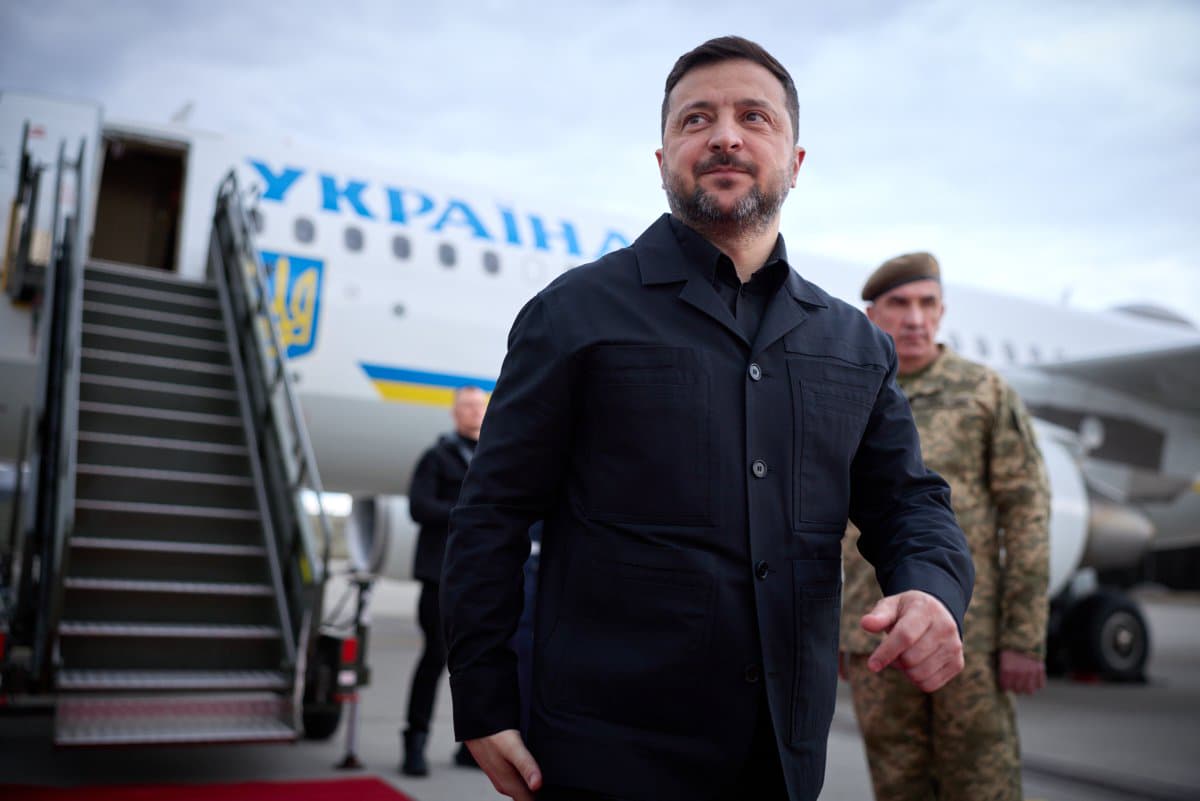 ЗМІ: Зеленського чекають у Британії, новий прем'єр передасть технологію Stone Cloak