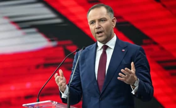 Навроцький заветує закон про 44 млрд євро кредитів ЄС для переозброєння Польщі