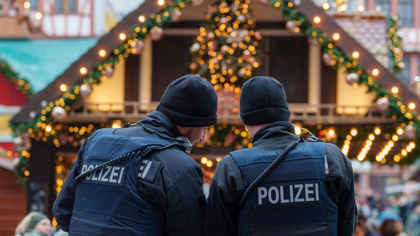 В Германии арестовали 5 подозреваемых в планировании теракта на рождественской ярмарке