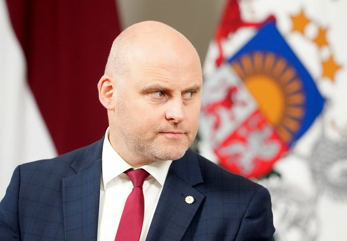 Прем'єр Латвії ще на тиждень відклав переговори щодо формування нового уряду