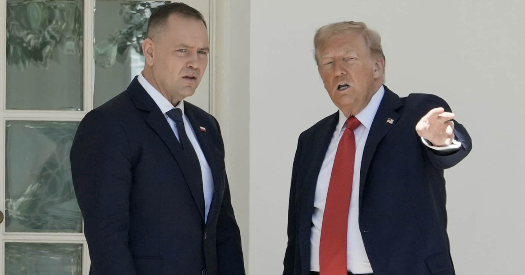 Є гірше і за Трампа. Як змінилася довіра українців до світових лідерів та що з ЄС і НАТО