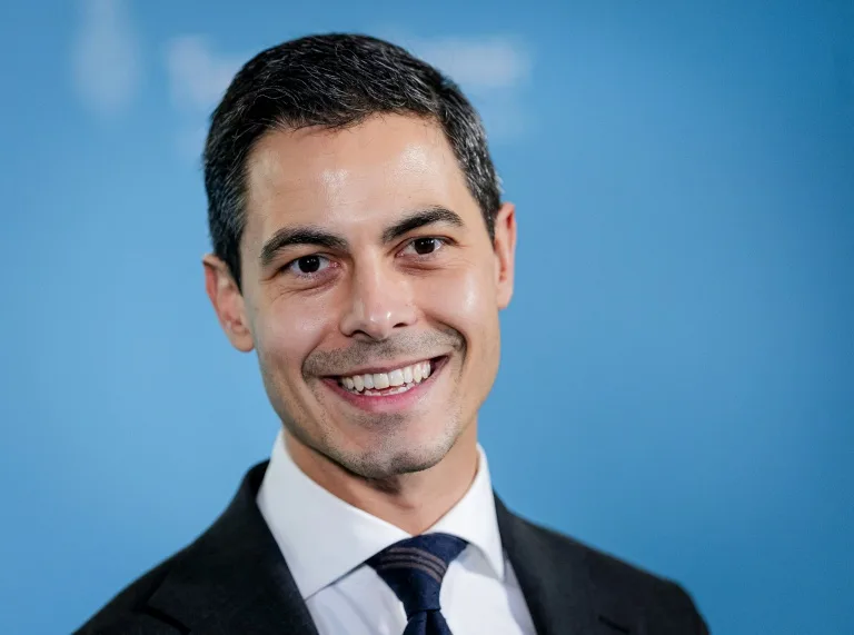 Dutch PM-elect says talks with Putin premature