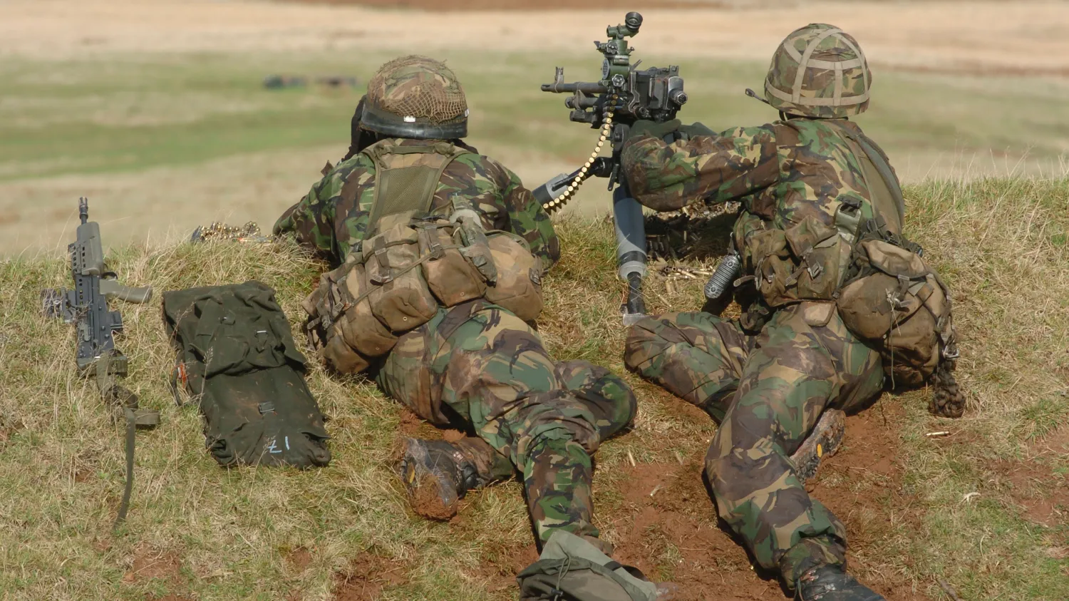 ЗМІ: Британія і Франція готові надіслати до України до 15 тисяч військовослужбовців