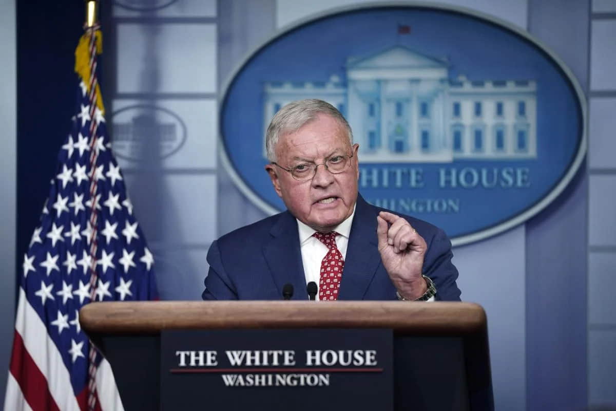 ゼレンスキー大統領はトランプ陣営のキース・ケロッグ氏のウクライナ訪問を認めた
