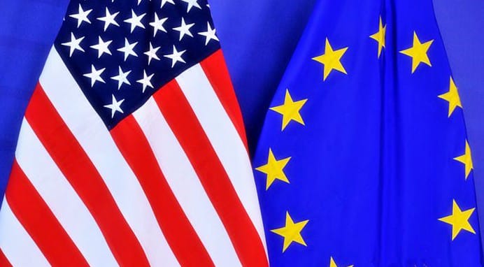 Європарламент поставив на паузу затвердження торгової угоди ЄС і США
