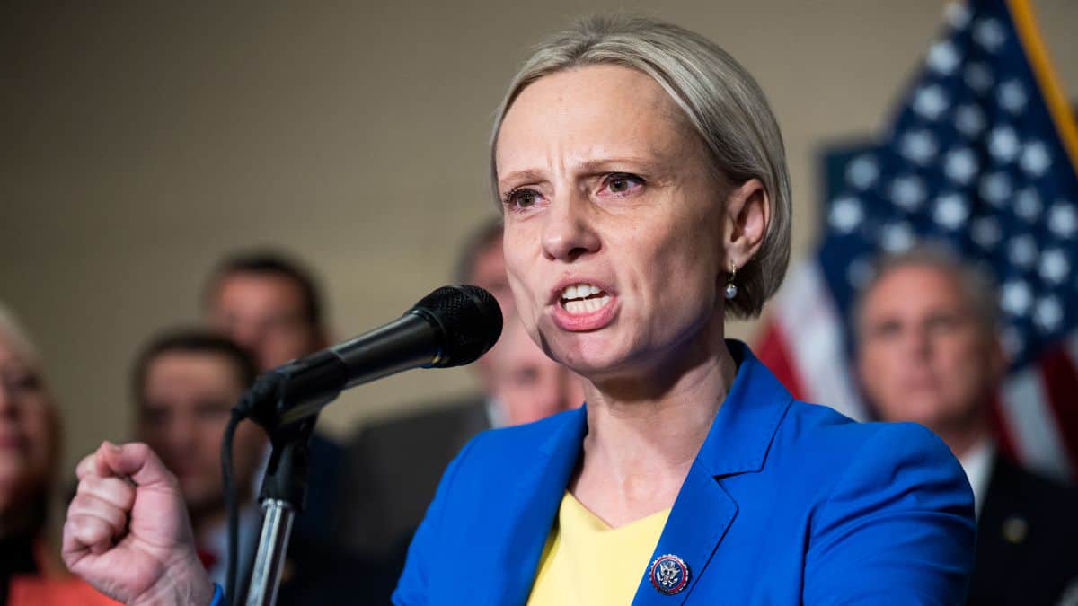 US Congresswoman Spartz Won't Support Ukraine Aid Bill – WSJ | European ...