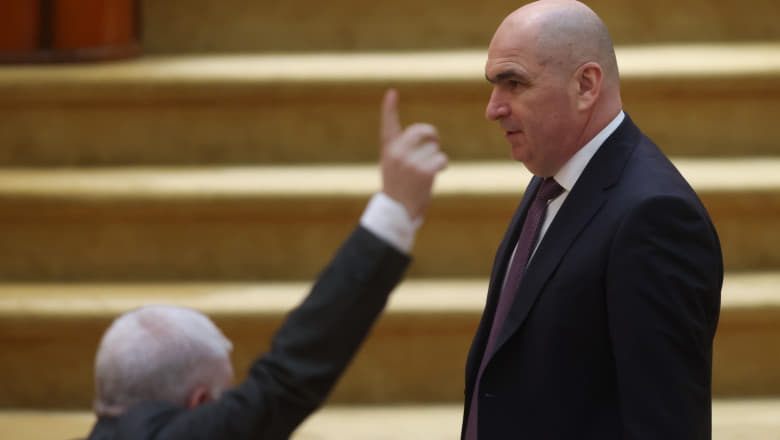 Парламент Румунії голосуватиме щодо вотуму недовіри уряду