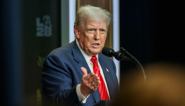 Трамп заявив, що зобов’язаний подати в суд на BBC через відредаговану промову