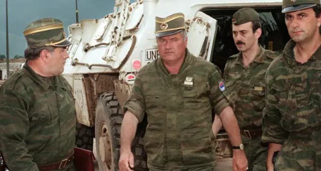 Вучич готовий забезпечити поховання у Сербії засудженого за геноцид Младича