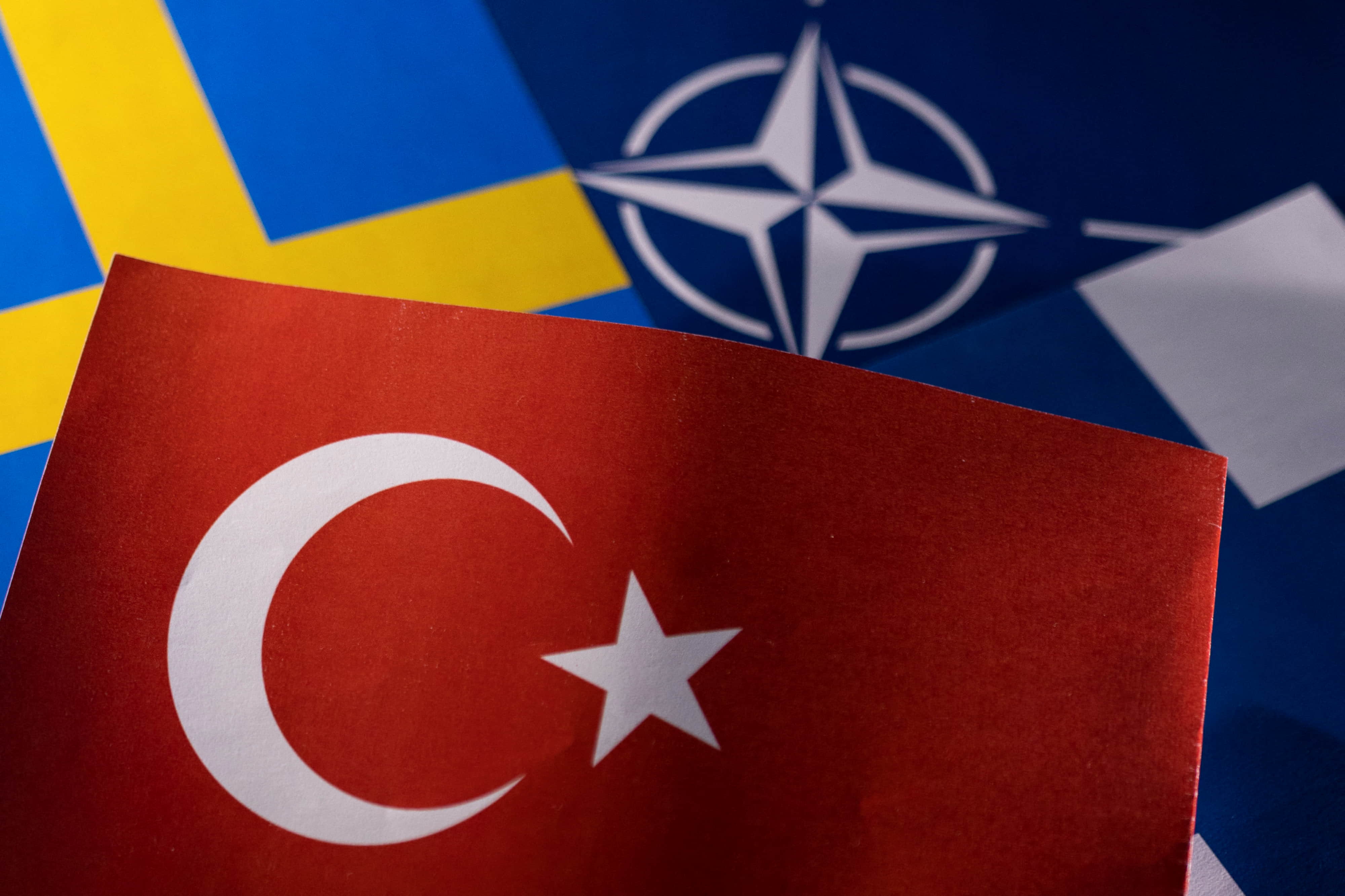 В нато ли турция. Швеция в НАТО. Турция НАТО флаги. Турция Швеция НАТО. Турция Финляндия НАТО.