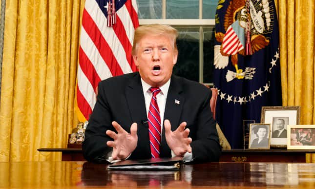 Трамп планує оголосити "терористичним" режим Мадуро і анонсував блокаду танкерів