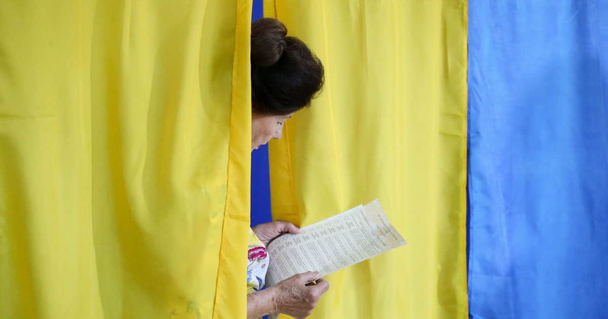 What challenges will Ukraine face when organisng elections abroad
