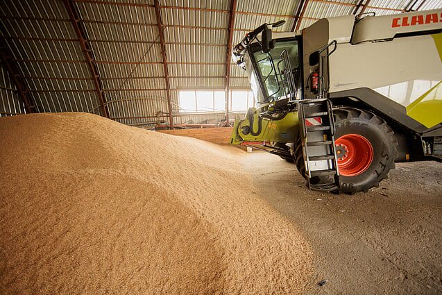 Russian Grain Imports Worry Lithuanian Farmers Amid Blockade: LRT News