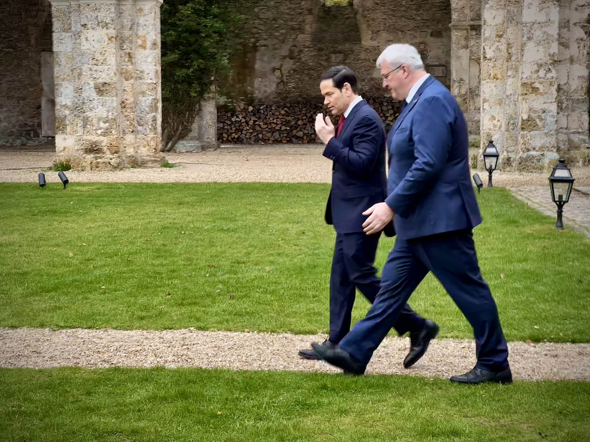 Sybiha meets Rubio on G7 sidelines: Ukraine war and Middle East discussed