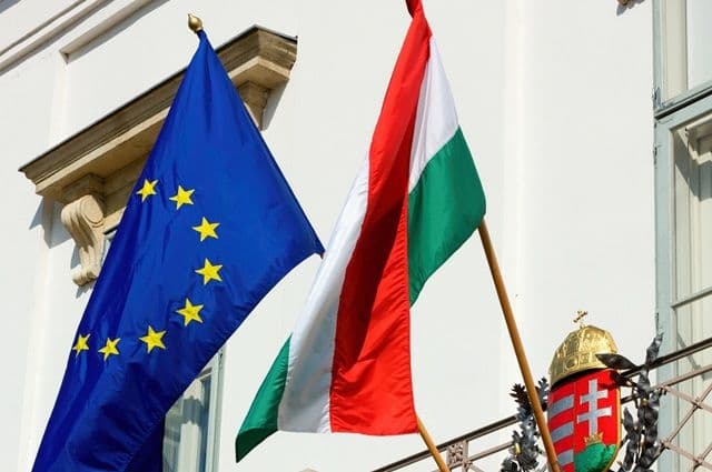 Угорщина 7 жовтня має підтвердити просування кластерів 2 і 3 для України