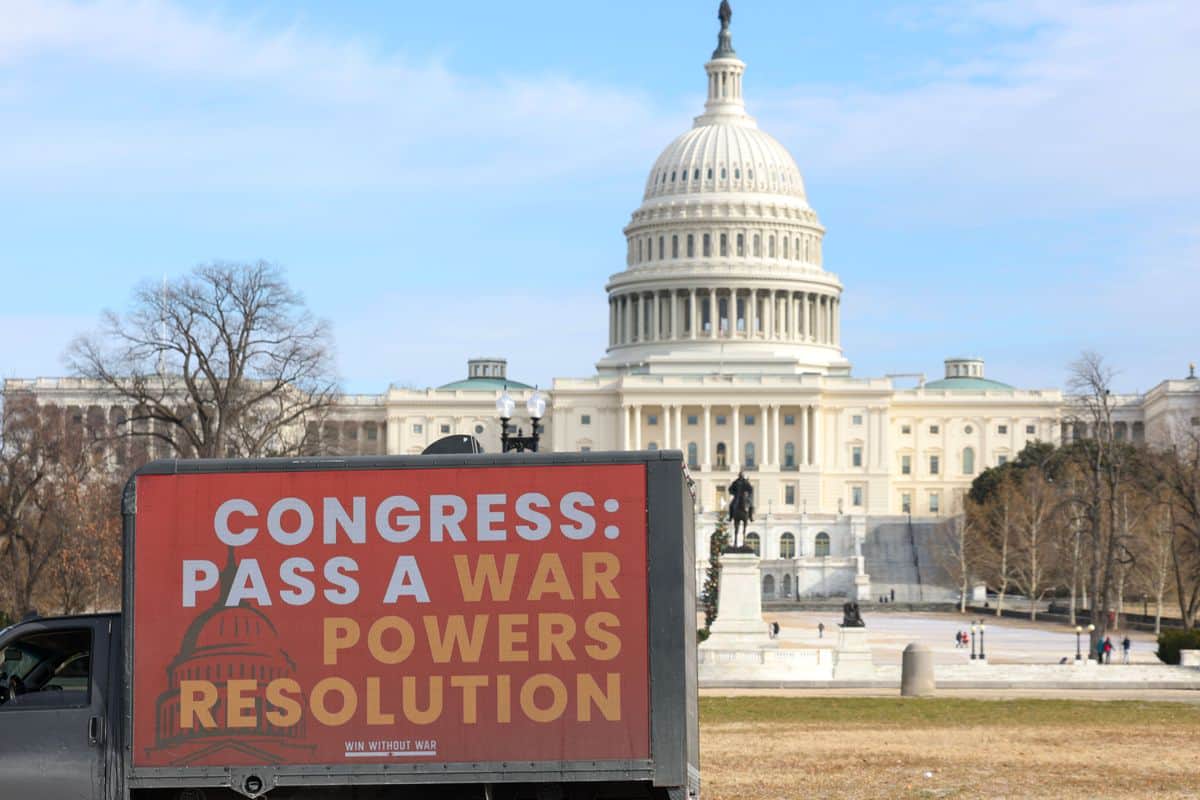 Сенат не зміг обмежити використання Трампом військ у Венесуелі