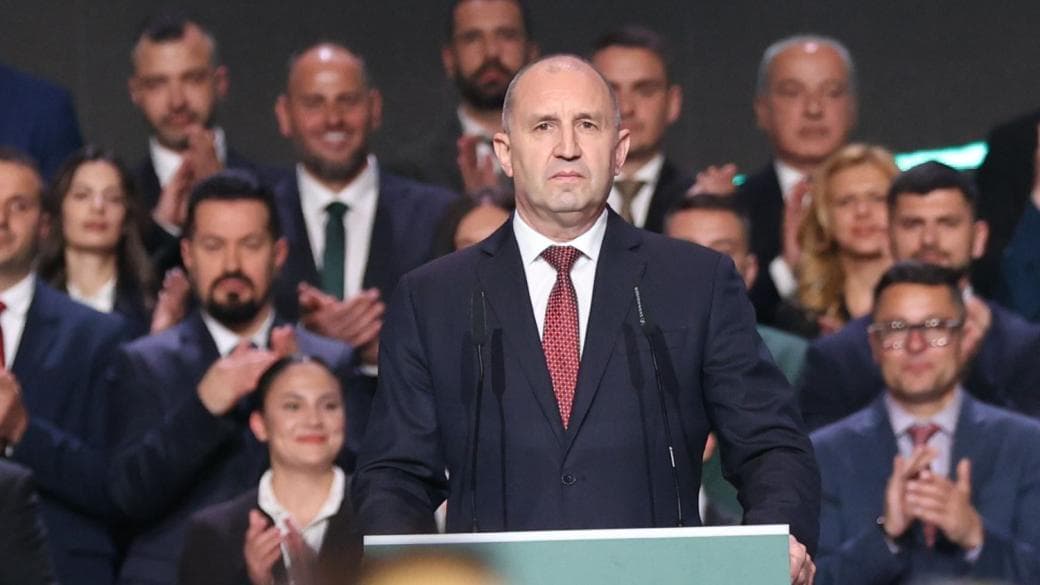 В Болгарії затвердили новий уряд на чолі з проросійським експрезидентом