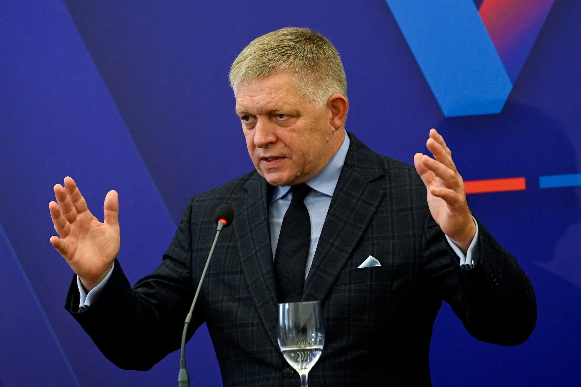 Фіцо звинуватив Захід у провокуванні війни з Росією