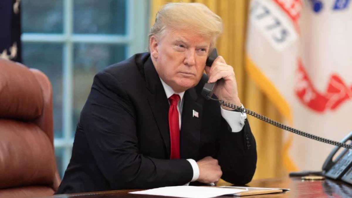 Трамп анонсував розмову з Путіним про чуму
