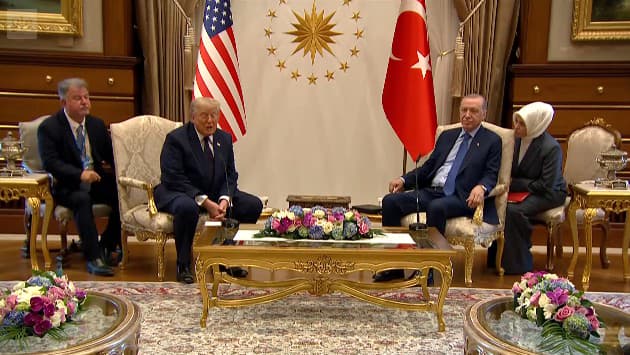 Трамп, прибувши на саміт НАТО, знову поскаржився на союзників
