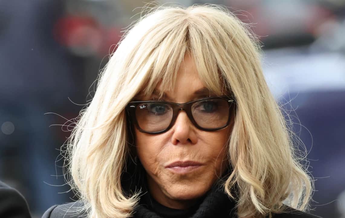 Суд Парижа визнав 10 осіб винними в кібербулінгу щодо Бріжит Макрон