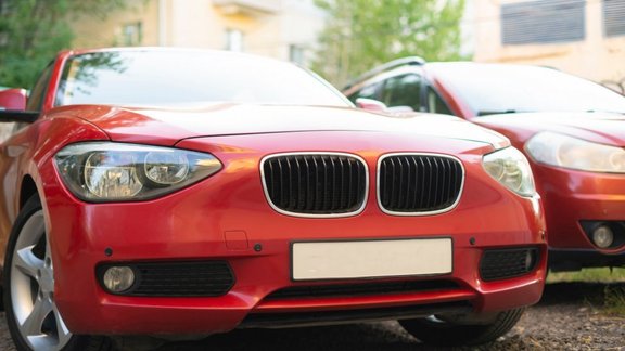 Latvia delivers 612 cars confiscated from drunk drivers to Ukraine in ...