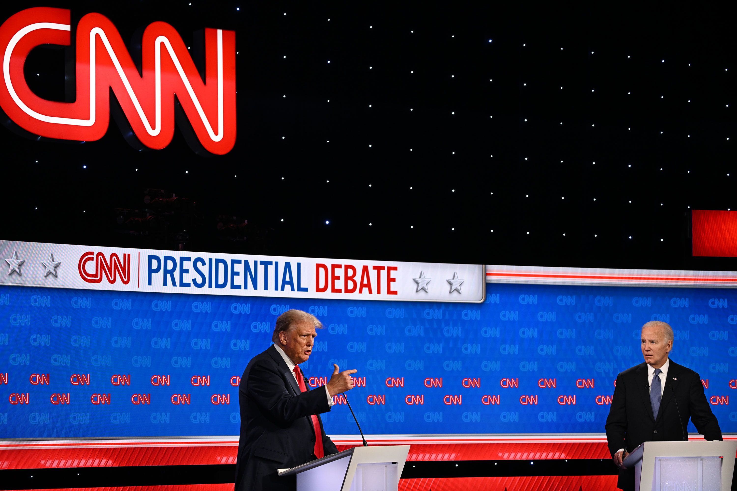 Байден і Трамп під час дебатів посперечались про свій вік