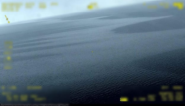 Пятно неизвестного вещества возле берега Швеции