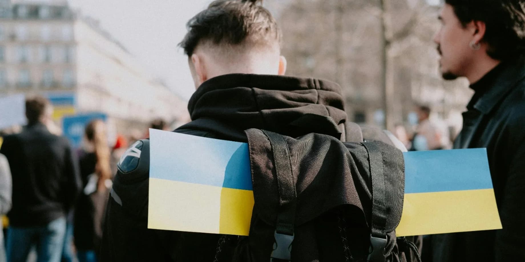 У ЄС пояснили, чи зачепить заборона на тимчасовий захист чоловіків, які вже виїхали з України