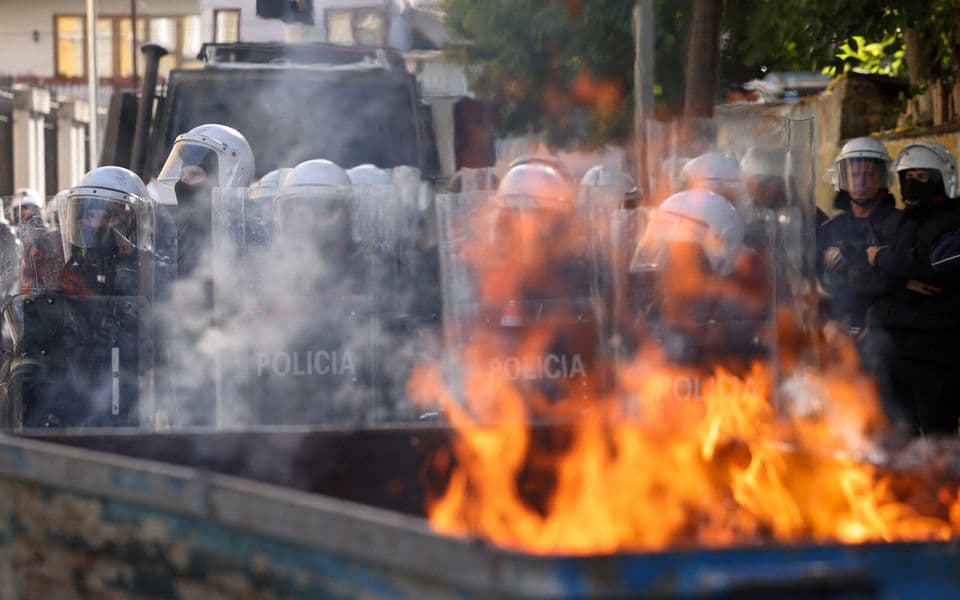 Clashes in Tirana: Protests Against Edi Rama Lead to Police Action