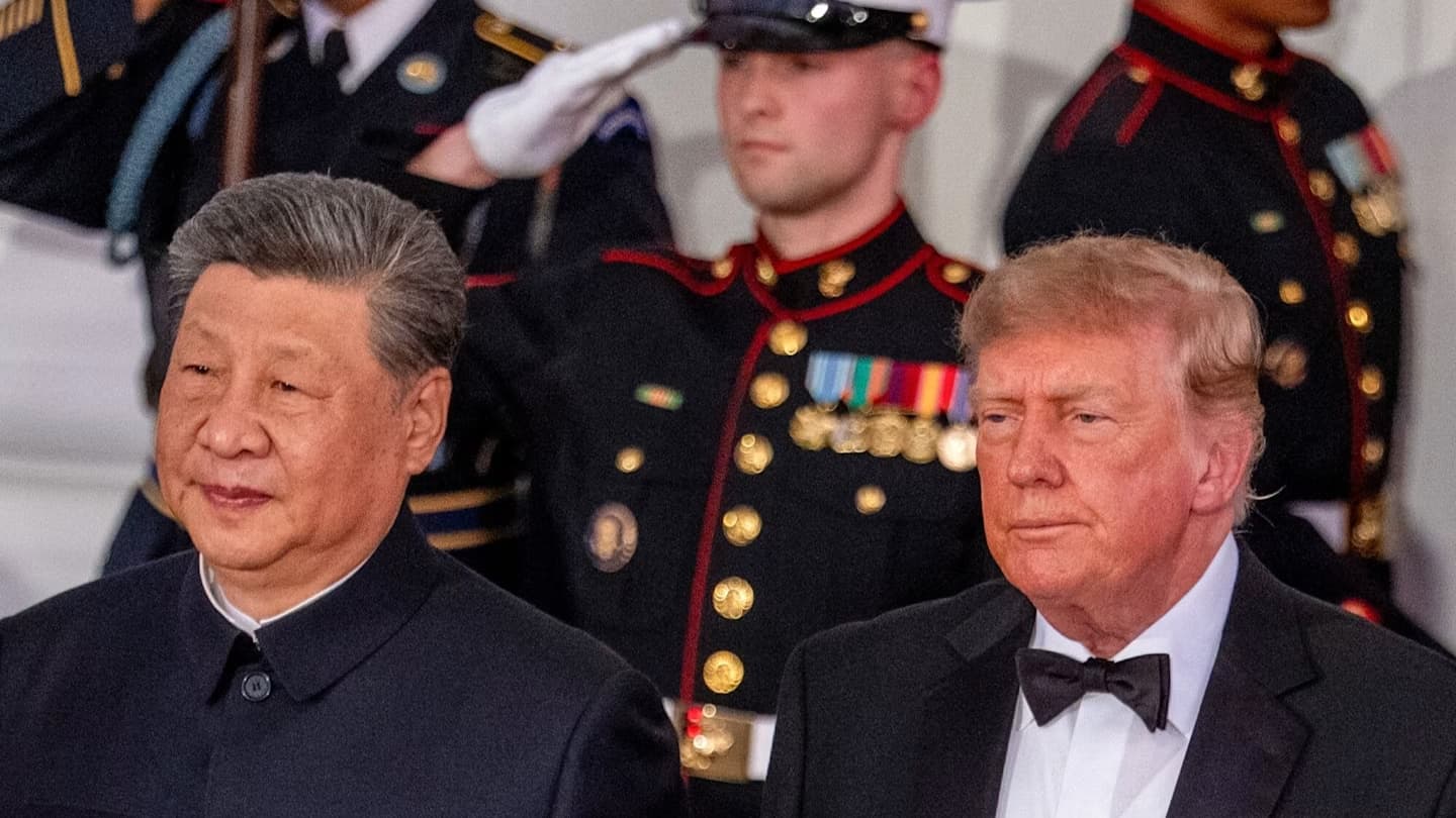 Трамп на зустрічі з Сі пропонував йому купувати американську зброю