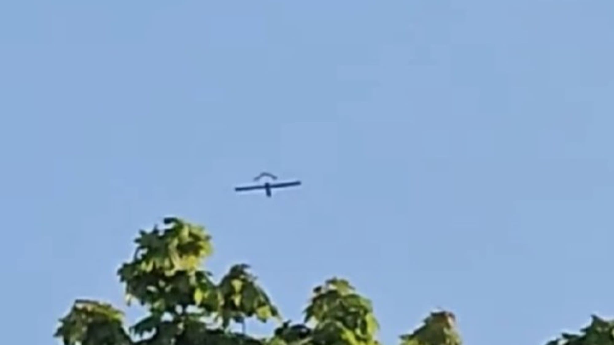 В Латвії попередили про повітряну загрозу через невідомий дрон у небі