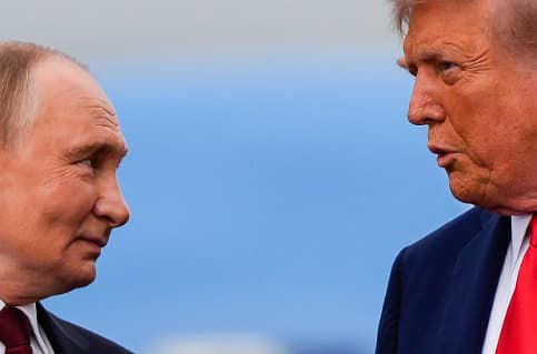 "Зрада народу України": 12 сенаторів написали Трампу через дизельну угоду з Путіним