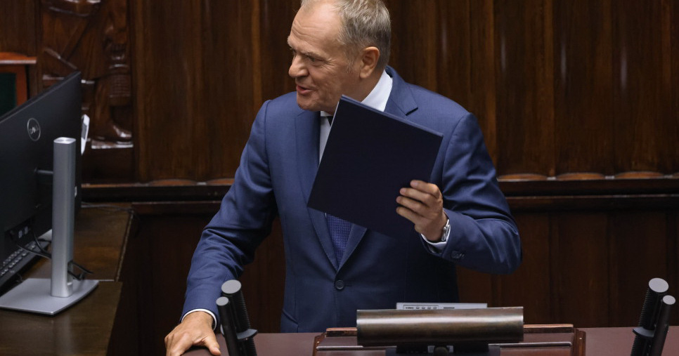 Туск анонсував візит до України, де обговорить санкції проти Росії з Фіцо