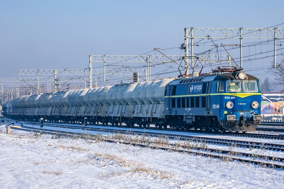Detained in Poland Moldovan national tried to stop train carrying oil to Ukraine