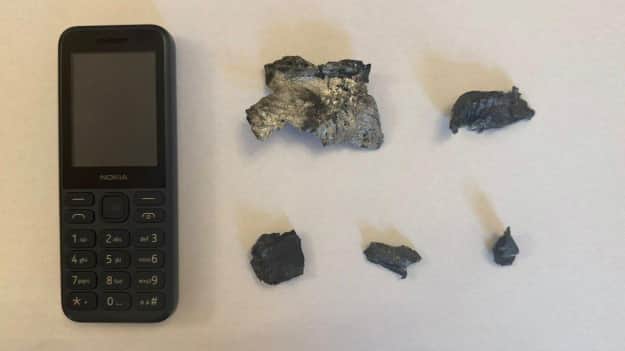 Осколки, подобраные на территории нунциатуры в Киеве