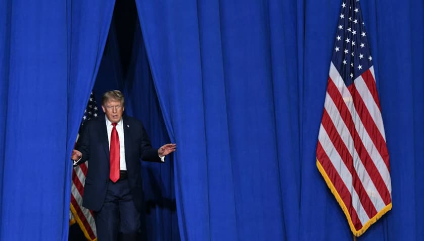 Рейтинг Трампа впав до рекордно низького рівня в опитуванні FT