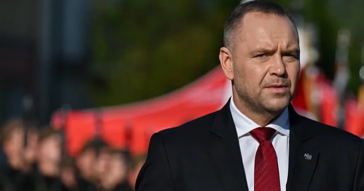 Реакція Польщі на Пантеон, плани саміту НАТО щодо України, мито на посилки з Китаю: новини дня