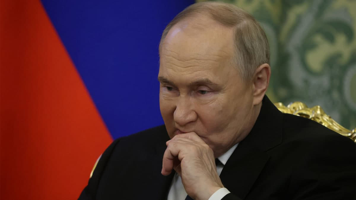 Путін назвав ексканцлера Німеччини Шредера бажаним посередником між ЄС та РФ