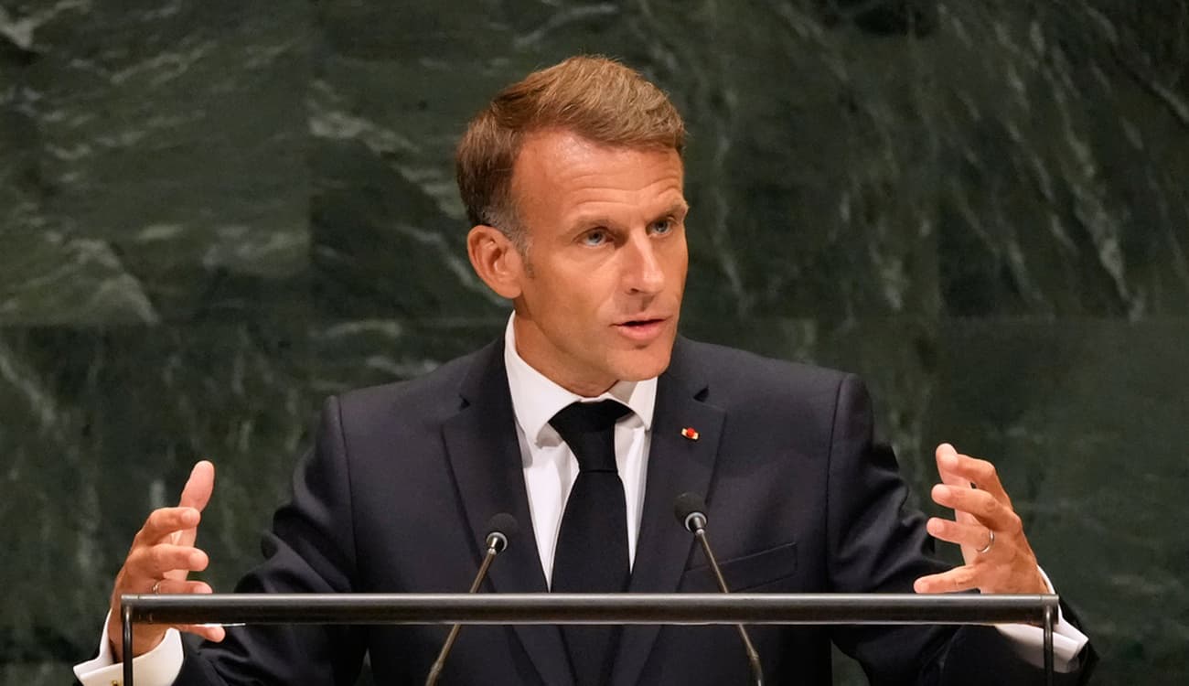 Макрон спростував повідомлення про попередження ЦРУ щодо дронових атак РФ на Францію