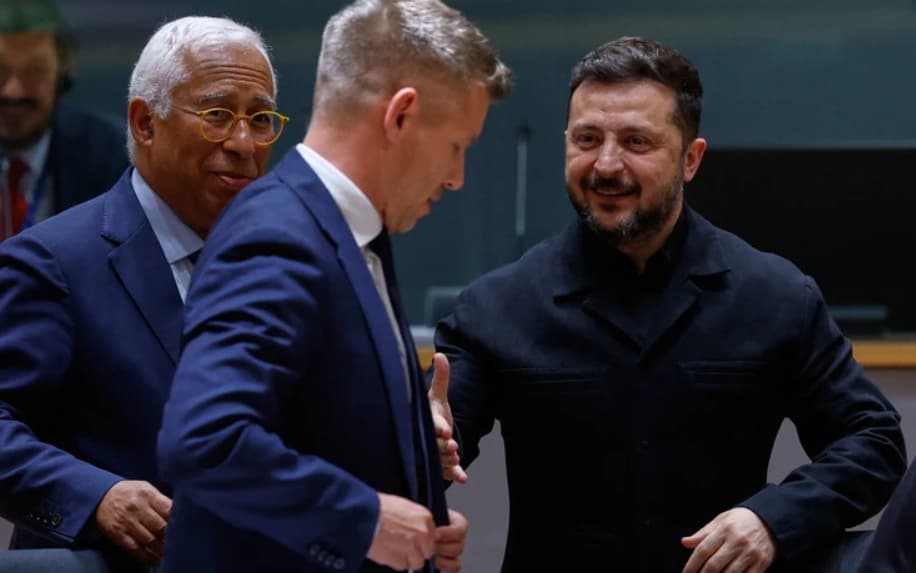 Зеленський провів першу зустріч з Мадяром без свідків і помічників